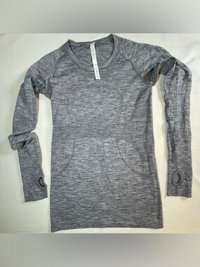 Lululemon Heather Gray Crewneck Active Top